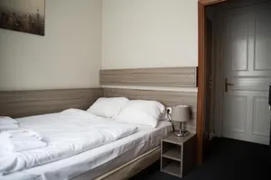 Image of City Hotel - HEEFA OHG