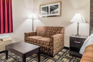 Image of Quality Inn & Suites Mason