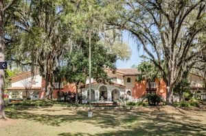 Image of Travelodge Inn & Suites Tallahassee North