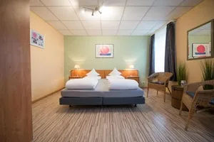 Image of Rheinauer Hof - bed & breakfast