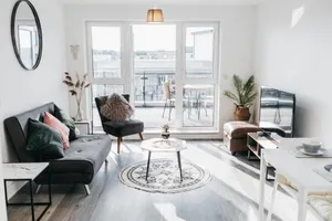 Image of Oakgrove Apartment - 2 Bedroom with Terrance and private parking