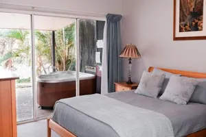 Image of Lake Russell Lakeside Retreat