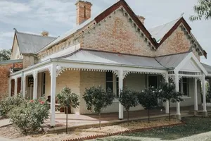 Image of Dubuque Bed And Breakfast