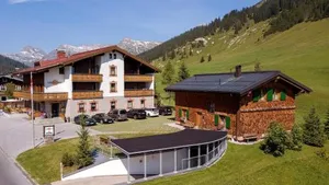 Image of Gasthaus & Pension Alphorn
