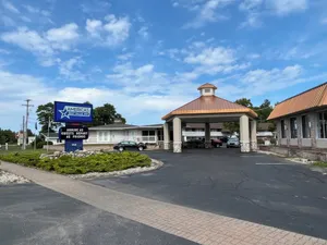Image of Americas Best Value Inn Mackinaw City