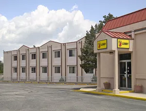Image of Super 8 Colorado Springs South Circle Dr.