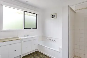 Image of Sany Views - great views, linen included