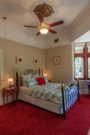 Image of The Oaks Lilydale Accommodation
