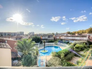 Image of Les Andalouses