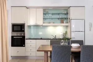 Image of Laguna 621 Oasis on Hastings St