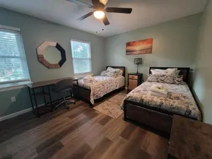 Image of HHI Homes- Newly Renovated Cozy Modern Pet-Friendly Villa-Ideal Location