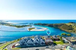 Image of Grand Pacific 1 Unit 4