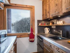Image of Appartement cosy 2 pièces à Megève, proche pistes et golf, avec balcon et jardin, pour 4 personnes. - FR-1-453-83