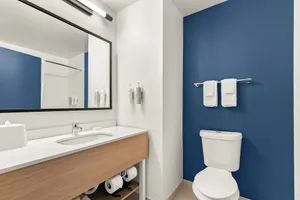 Image of Country Inn & Suites by Radisson, Commerce, GA
