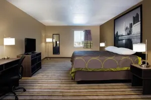 Image of Super 8 by Wyndham Sidney