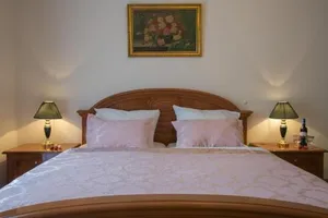 Image of Golden GaPa Large Family Penthouse 6