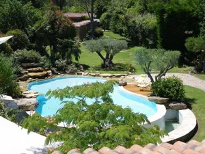 Image of Une Oasis au Pays de Cézanne