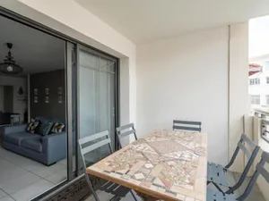 Image of Appartement Central à Arcachon avec 2 Chambres, Parking Privé et Proche Plages - FR-1-319-16