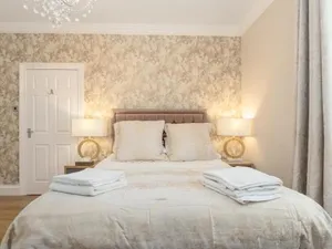 Image of Sunderland Self Catering 2 - Violet Cottage Free Parking