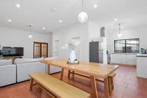 Image of Super House Super Host