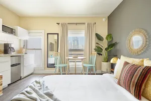 Image of Nest On Fifth