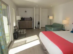 Image of Carousel Beach Inn
