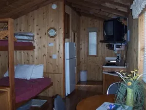 Image of Lake of the Springs Camping Resort Cabin 2