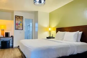 Image of Ebb Tide Lodge