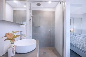 Image of HOT Stylish Costal 3 ensuite apartment on Redcliffe, Brisbane