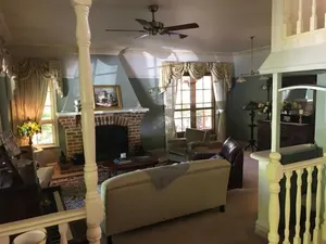 Image of Hawk's Nest Bed & Breakfast