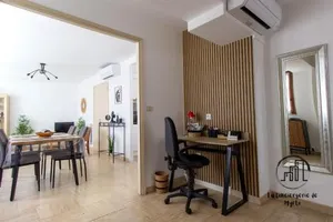 Image of Au Balcon Pompidou