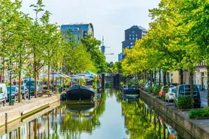 Image of Hotel Room11