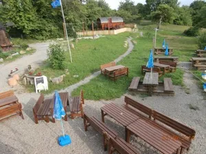 Image of Le Chalet du Chemin et sa Roulotte