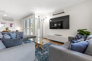 Image of City oasis - 3 BR apt. on Maroochy river, pool, AC