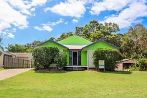 Image of McLeods - Three-Bedroom, Pet-Friendly Coastal Escape in Central Agnes Water