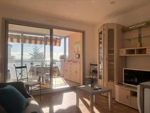 Image of Studio agréable avec loggia, garage et plage à proximité - 2 couchages, Golfe-Juan - FR-1-252-62