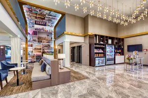 Image of Comfort Inn & Suites Kansas City Downtown
