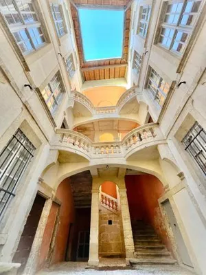 Image of Au cœur du centre historique - Immeuble classé - Terrasse - climatisé