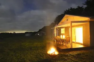 Image of Cosy 3 Bedroom Cottage with Indoor Fireplace