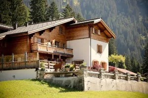 Image of Berghaus Alpenrösli Klosters