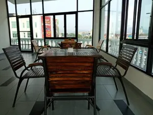 Image of Oscar Suites Hotel