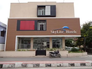 Image of Hotel Sky Lite