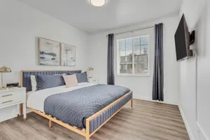 Image of Quality Apt Fast WiFi and Desk Davis Conference Center