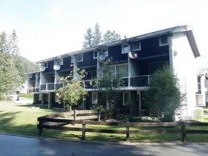 Image of Las Bargias 9 (457 Bo)