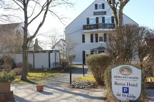 Image of Runas Air Muc Park Sleep & Fly