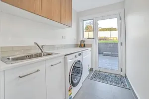 Image of Beach House on Bentley