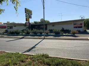 Image of Top 1 Motel