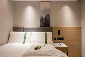 Image of GreenTree Inn Shenyang Tiexi Huaxiang Road Metro Station Express Hotel