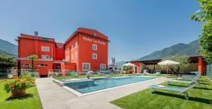 Image of Hotel La Perla