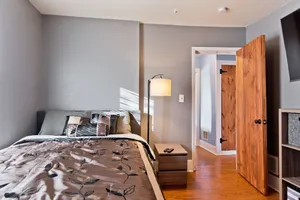 Image of Amazing 5 Bedroom Downtown Ferndale House